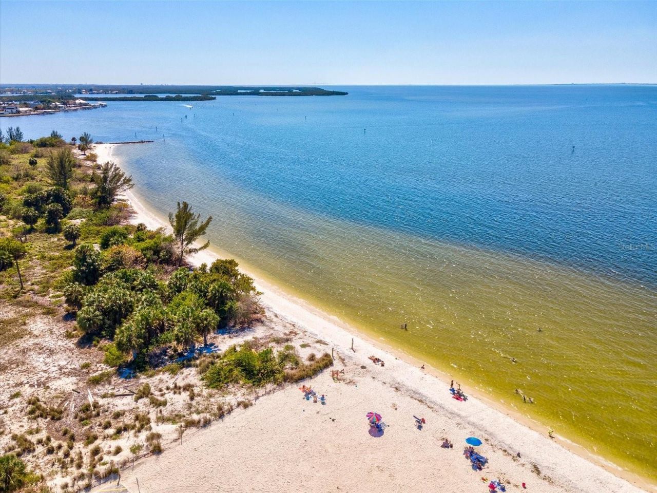 1414 Deirdre Drive, Ruskin, FL 33570 Photo