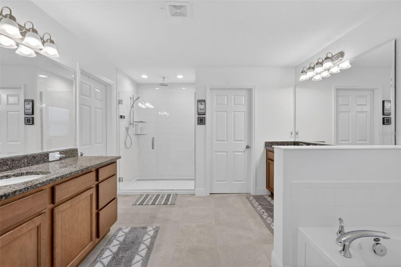 6070 Sierra Crown Street, Mount Dora, FL 32757 Photo