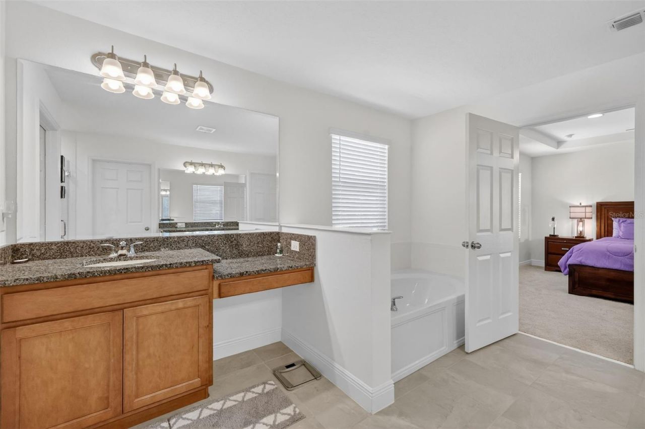 6070 Sierra Crown Street, Mount Dora, FL 32757 Photo