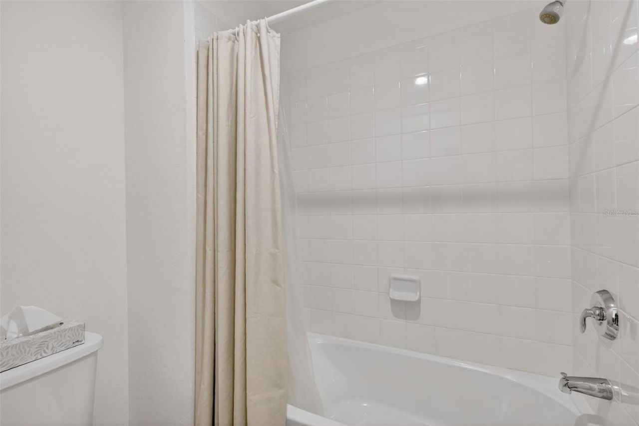 6070 Sierra Crown Street, Mount Dora, FL 32757 Photo