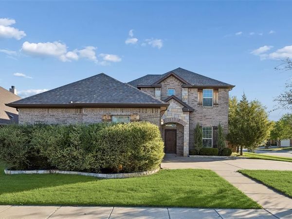 300 Madison Street, Burleson, TX 76028