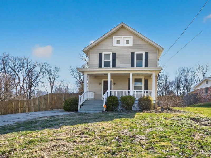 1007 W Loveland Avenue, Loveland, OH 45140 Photo 1