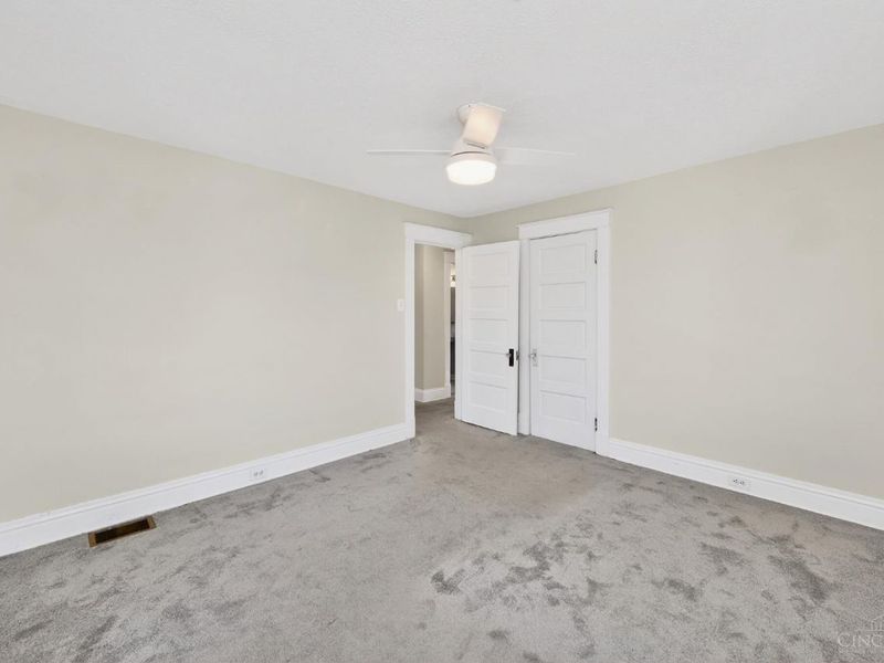 1007 W Loveland Avenue, Loveland, OH 45140 Photo 20