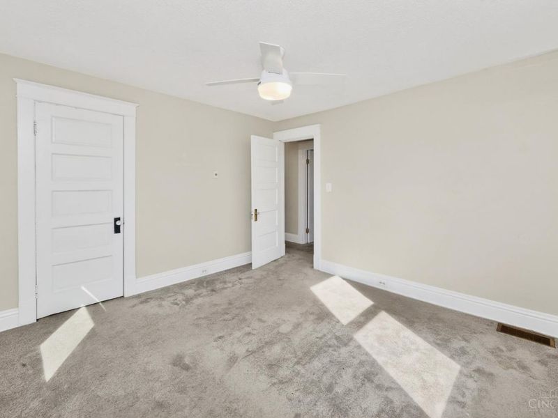 1007 W Loveland Avenue, Loveland, OH 45140 Photo 23