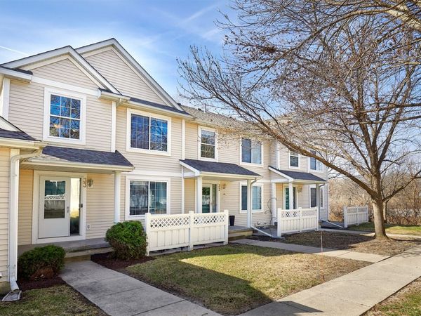 1400 S 52nd Street, Unit 33, West Des Moines, IA 50265