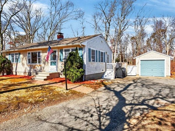 3 Januit Street, Sandwich, MA 02563