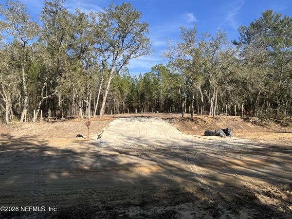 302 KENNEDY Avenue, Interlachen, FL 32148