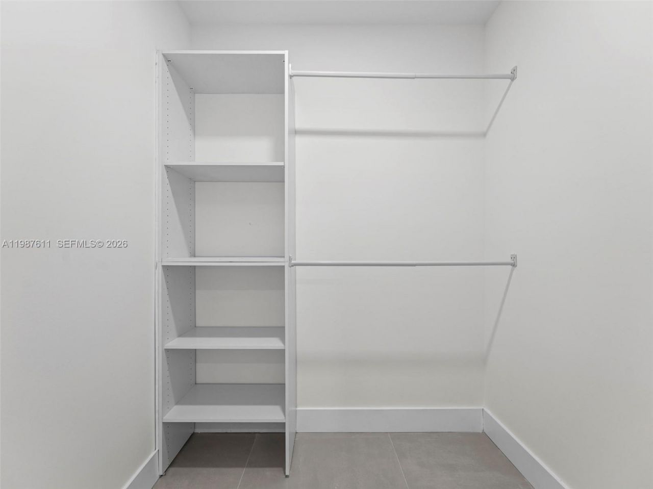 610 NE 164th Ter, North Miami Beach, FL 33162 Photo