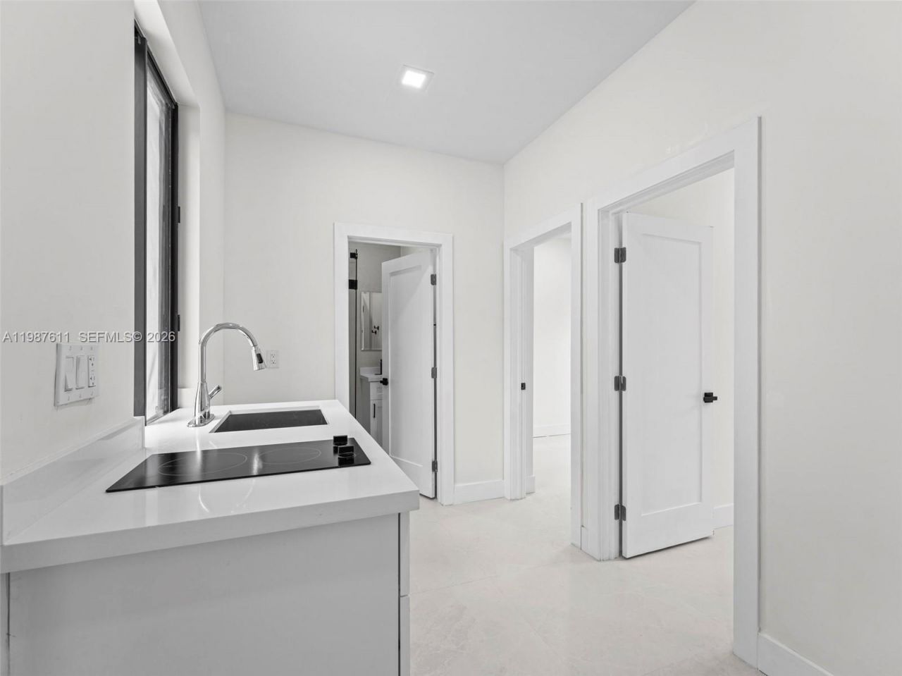 610 NE 164th Ter, North Miami Beach, FL 33162 Photo