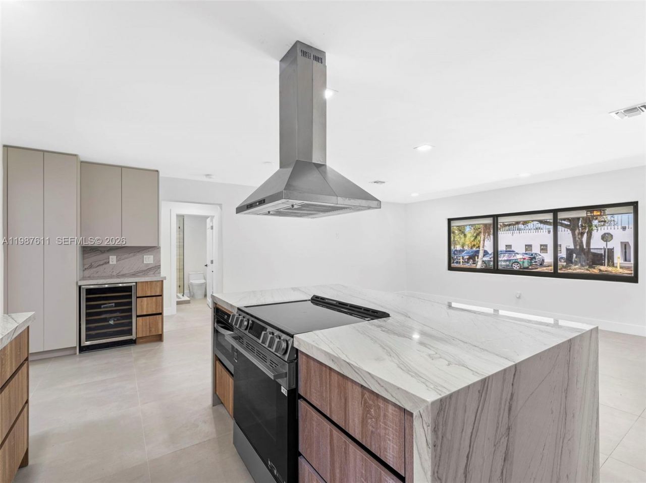 610 NE 164th Ter, North Miami Beach, FL 33162 Photo