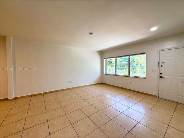 1176 Marseille Dr , Unit 2, Miami Beach, FL 33141