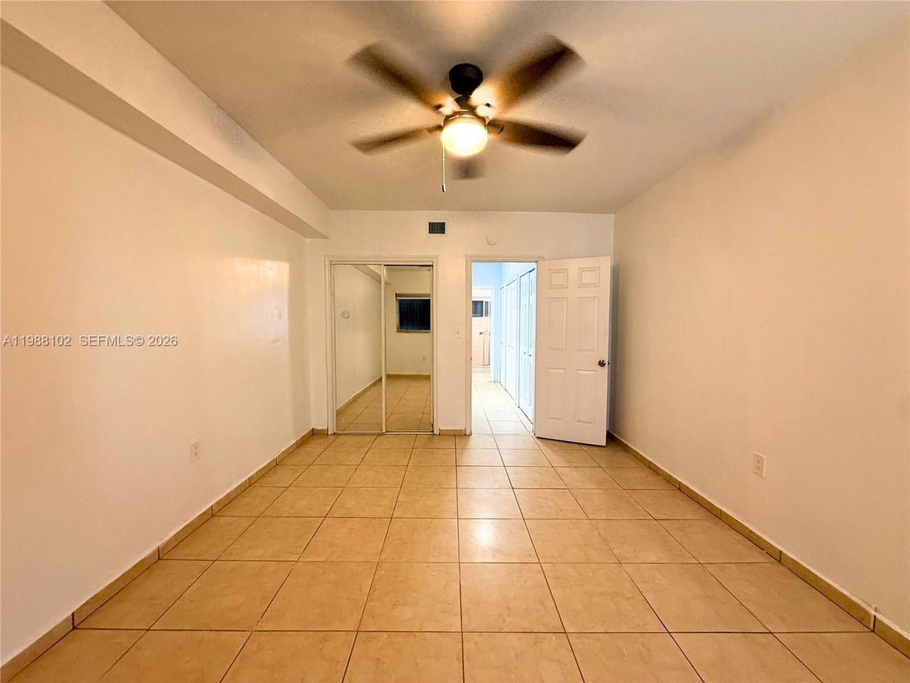1176 Marseille Dr, Unit 2, Miami Beach, FL 33141 Photo