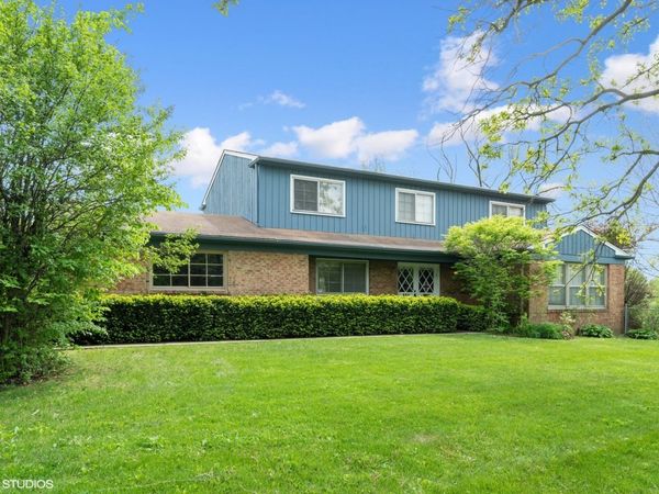 384 Hastings Avenue , Highland Park, IL 60035