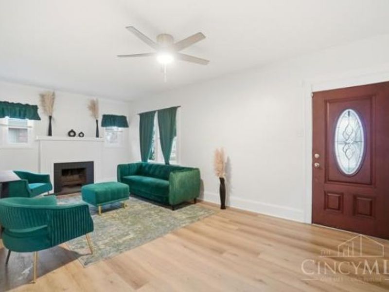 130 Nansen Street, Cincinnati, OH 45216 Photo 3