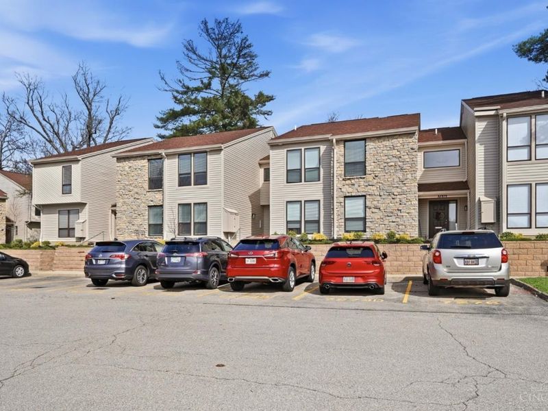 7274 E Galbraith Road, Unit 17, Sycamore Township, OH 45243 Photo 1