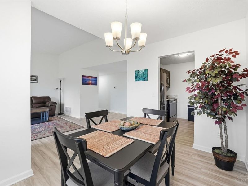 7274 E Galbraith Road, Unit 17, Sycamore Township, OH 45243 Photo 14