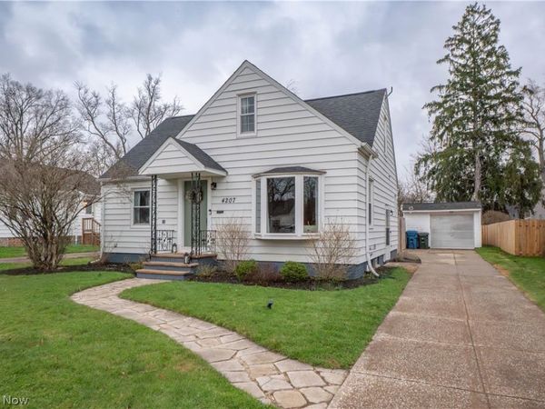 4207 W 226th Street , Fairview Park, OH 44126