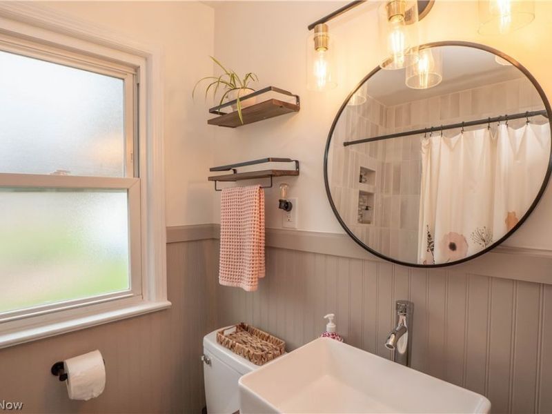 4207 W 226th Street , Fairview Park, OH 44126 Photo 18