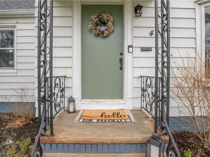 4207 W 226th Street , Fairview Park, OH 44126 Photo 2