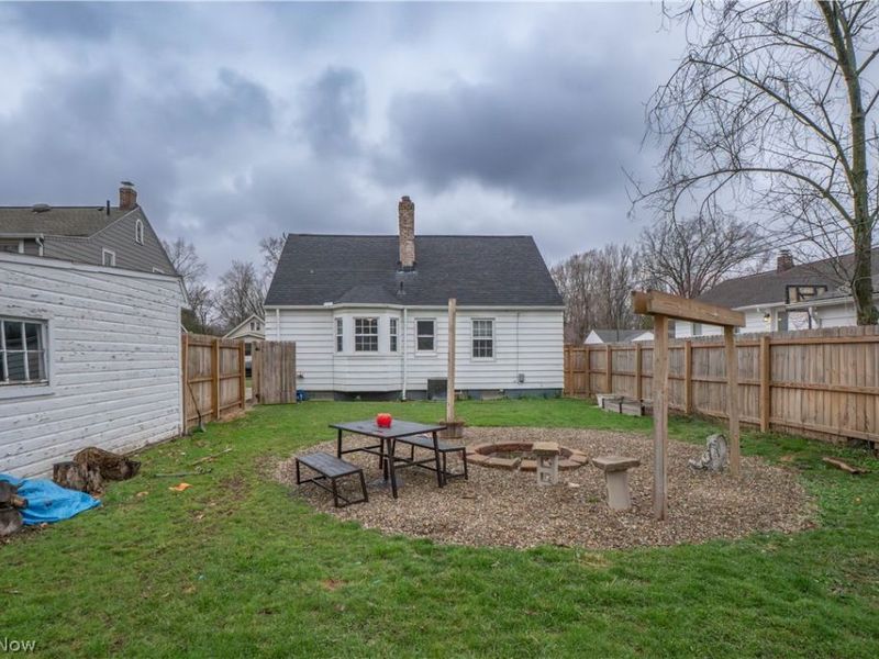 4207 W 226th Street , Fairview Park, OH 44126 Photo 26