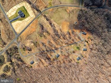 7-27 & 7-27F FLETCHER LANE , AMISSVILLE, VA 20106