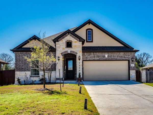 123 Millsaps CT, Bastrop, TX 78602