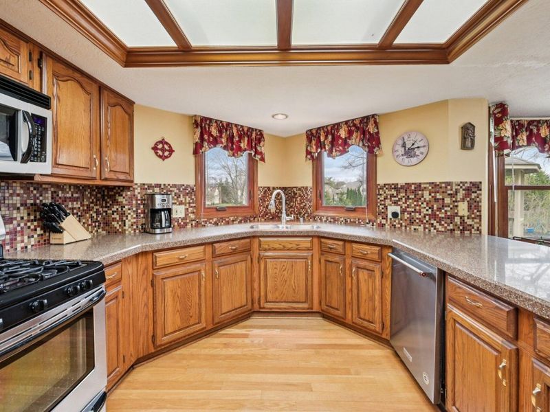 390 Ashford Drive , Westerville, OH 43082 Photo 17