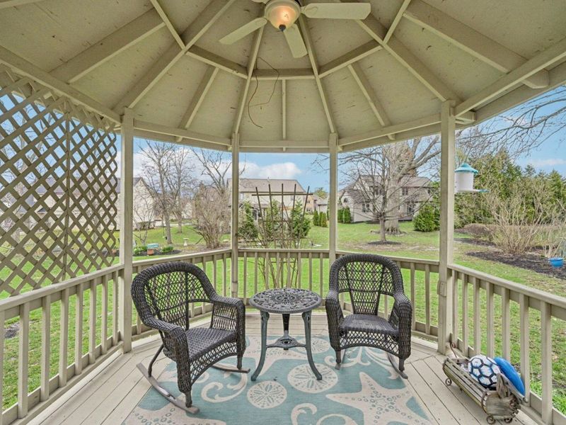 390 Ashford Drive , Westerville, OH 43082 Photo 6