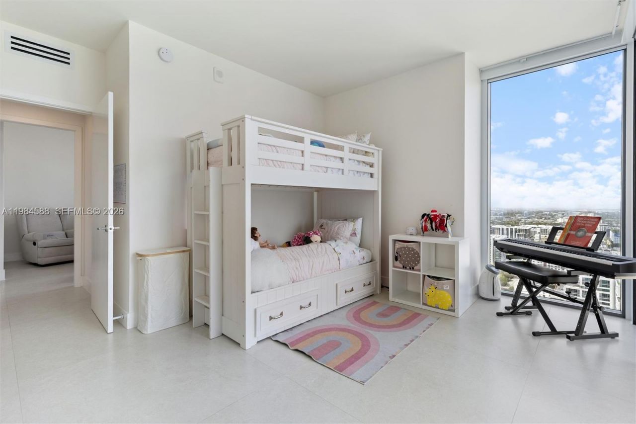 700 NE 24th St, Unit 3201, Miami, FL 33137 Photo