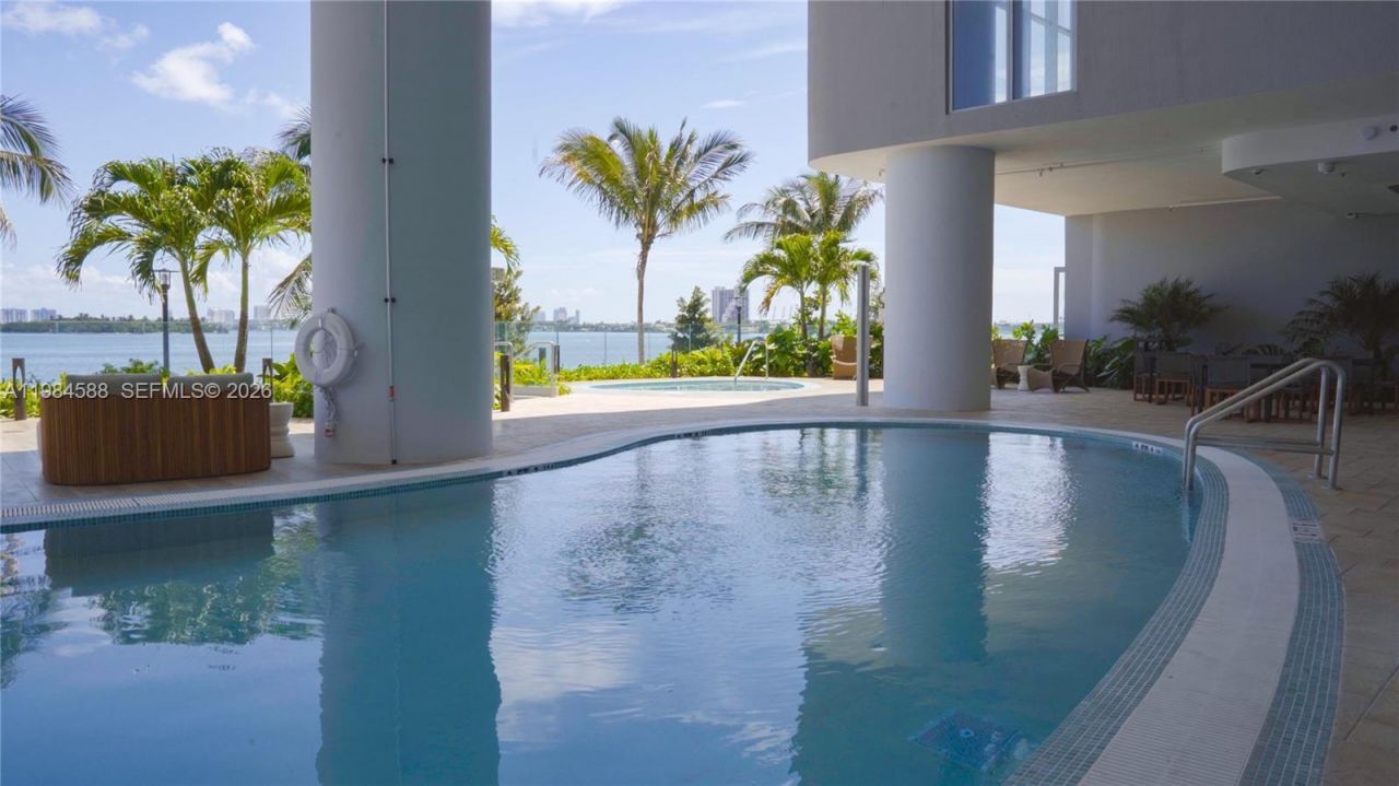 700 NE 24th St, Unit 3201, Miami, FL 33137 Photo