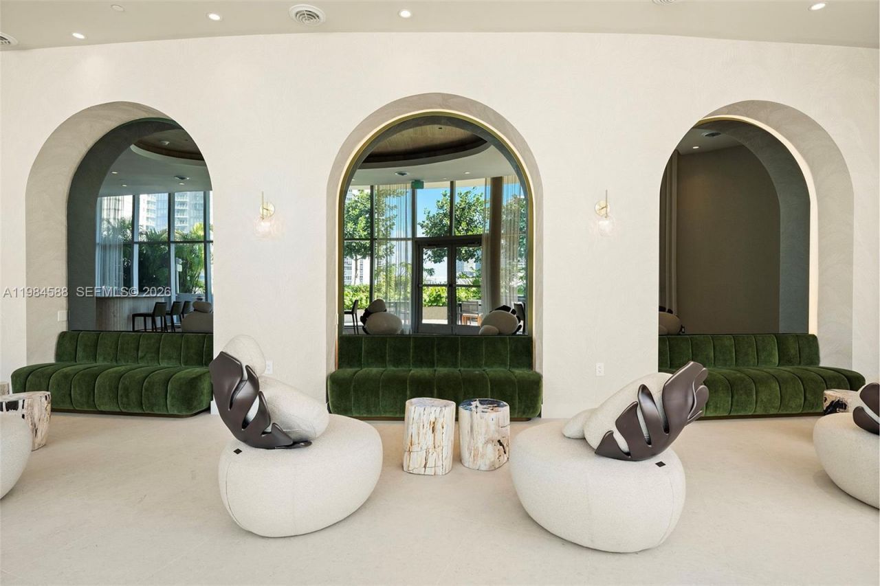 700 NE 24th St, Unit 3201, Miami, FL 33137 Photo