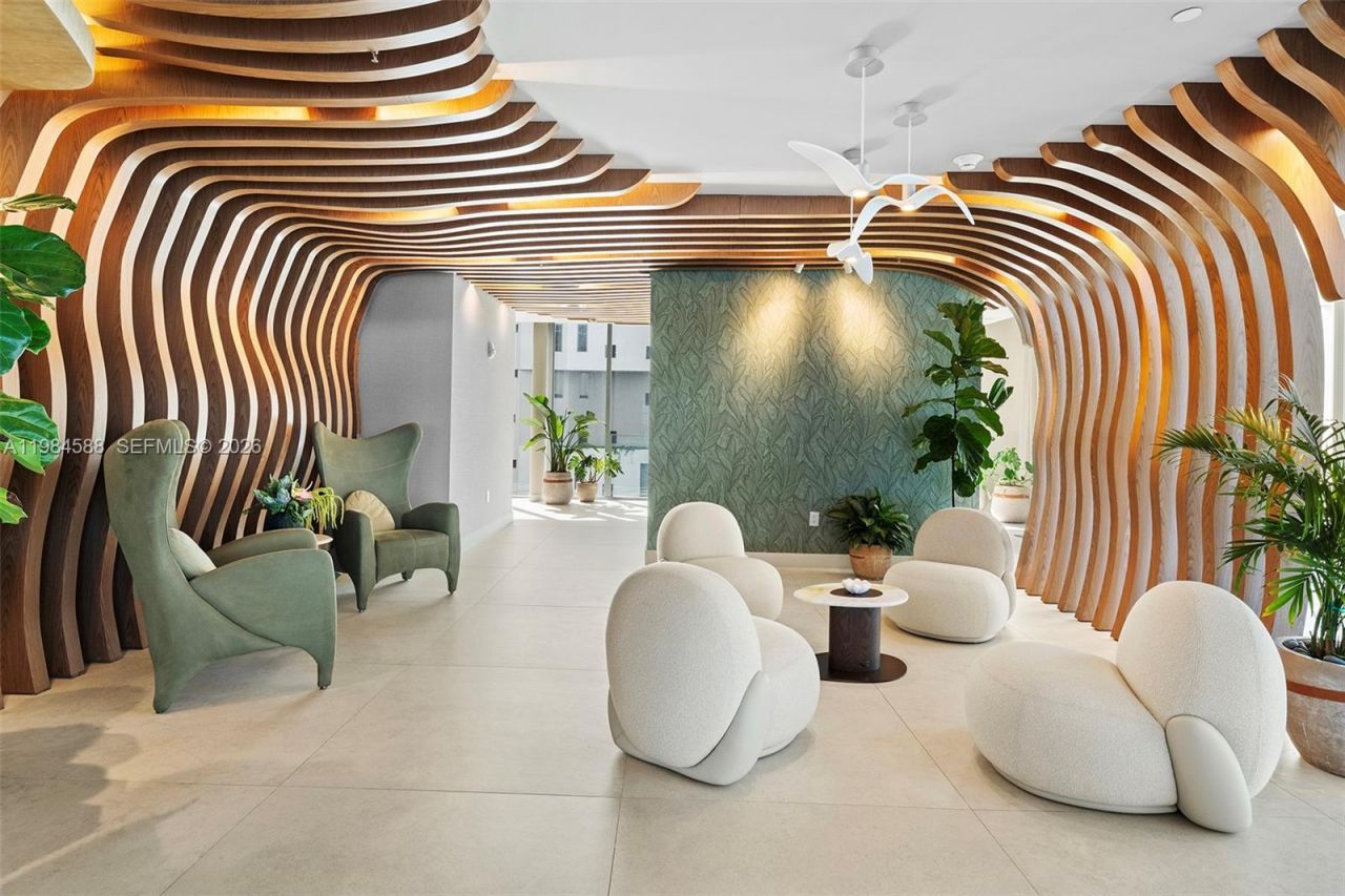 700 NE 24th St, Unit 3201, Miami, FL 33137 Photo