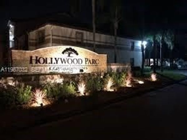 Unit 11-11, Hollywood, FL 33021