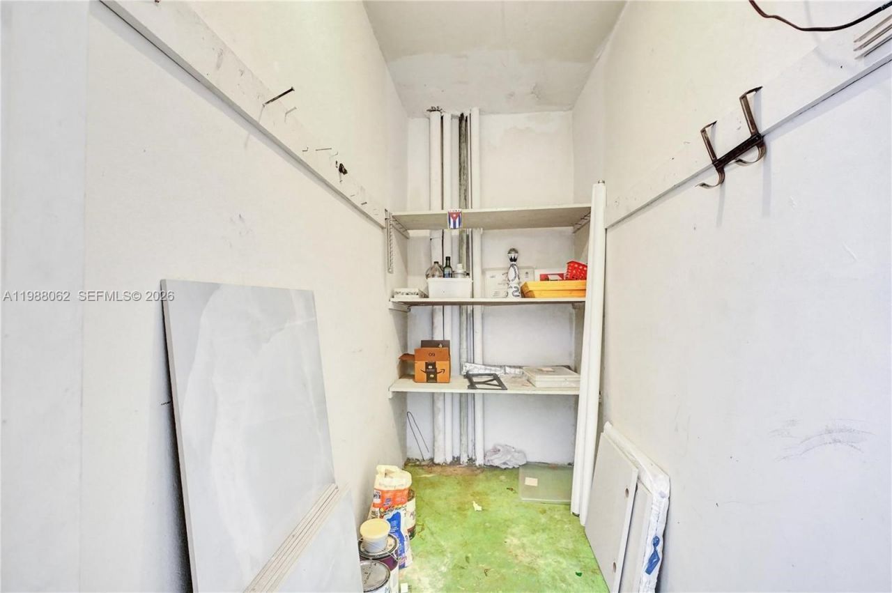 1075 92nd St , Unit 405, Bay Harbor Islands, FL 33154 Photo