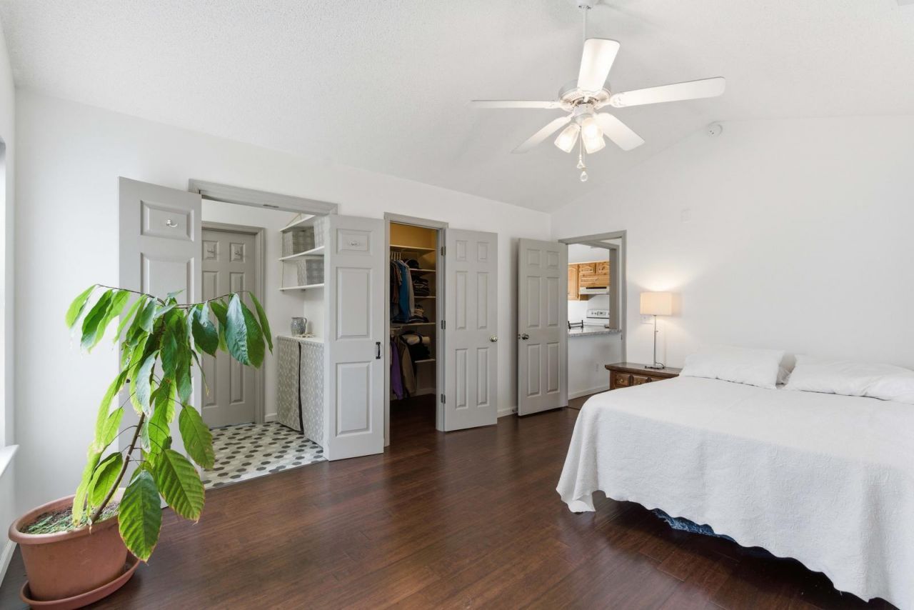 1110 Oceanview Road Photo 10