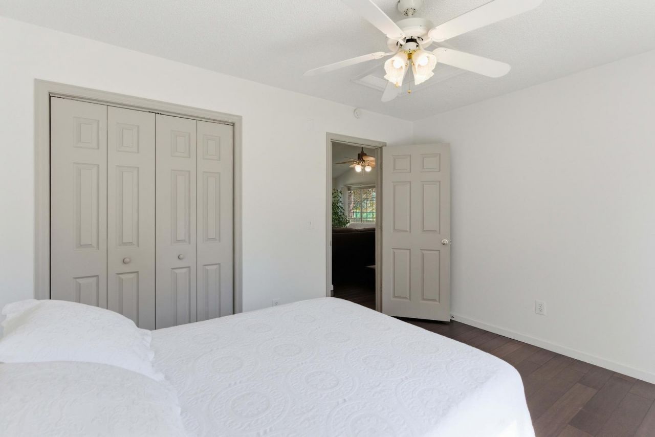 1110 Oceanview Road Photo 11