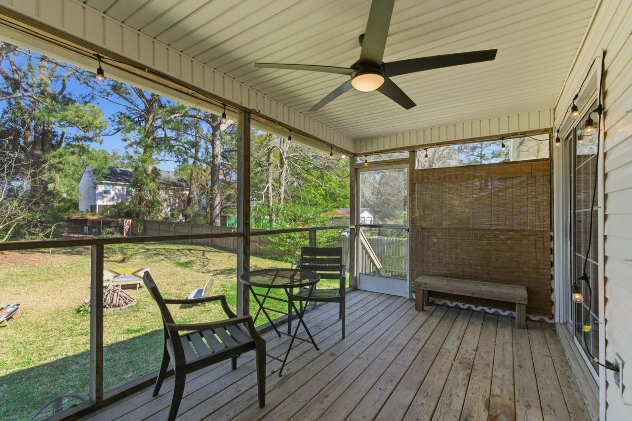 1110 Oceanview Road Photo 15