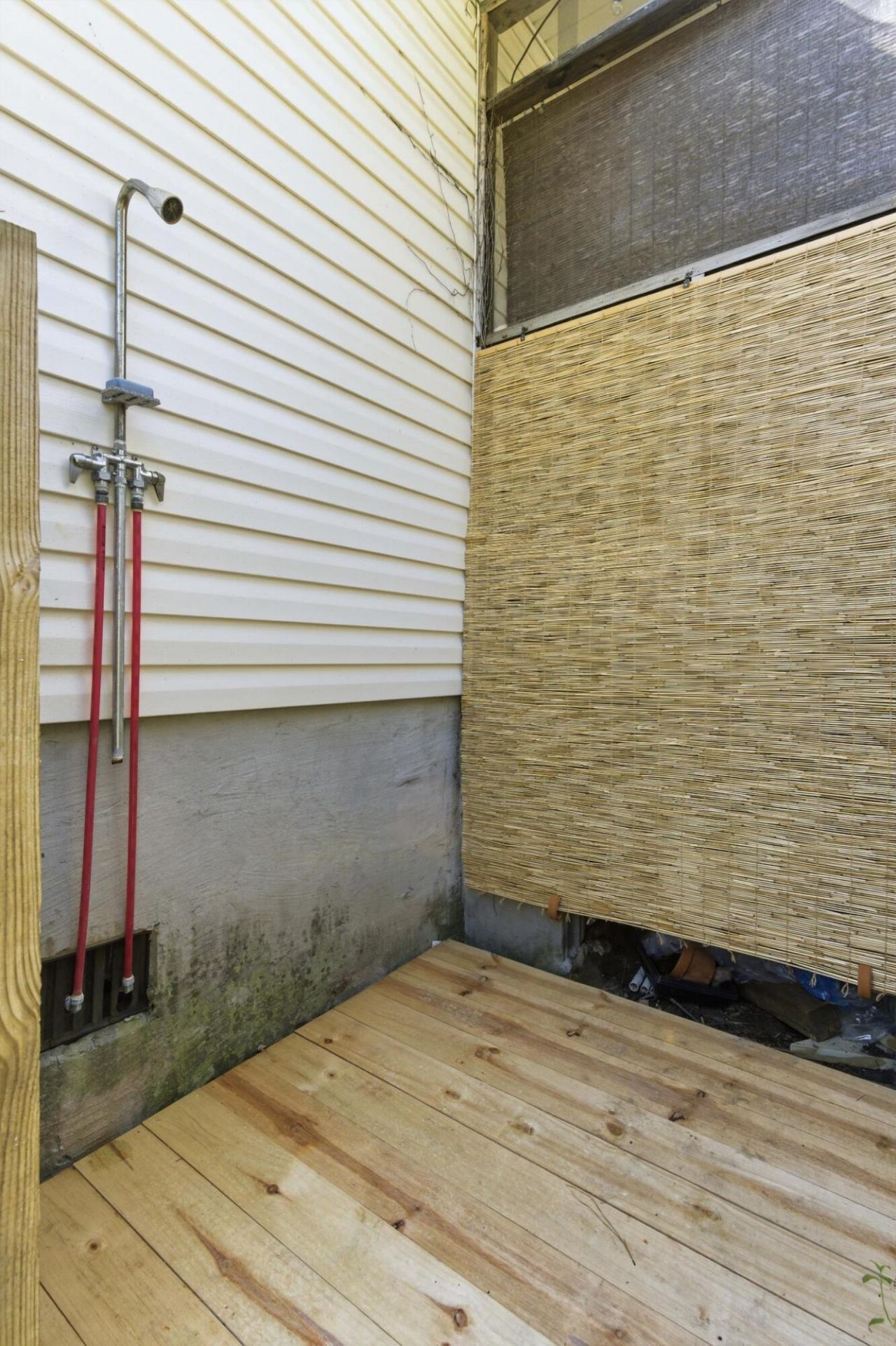 1110 Oceanview Road Photo 16