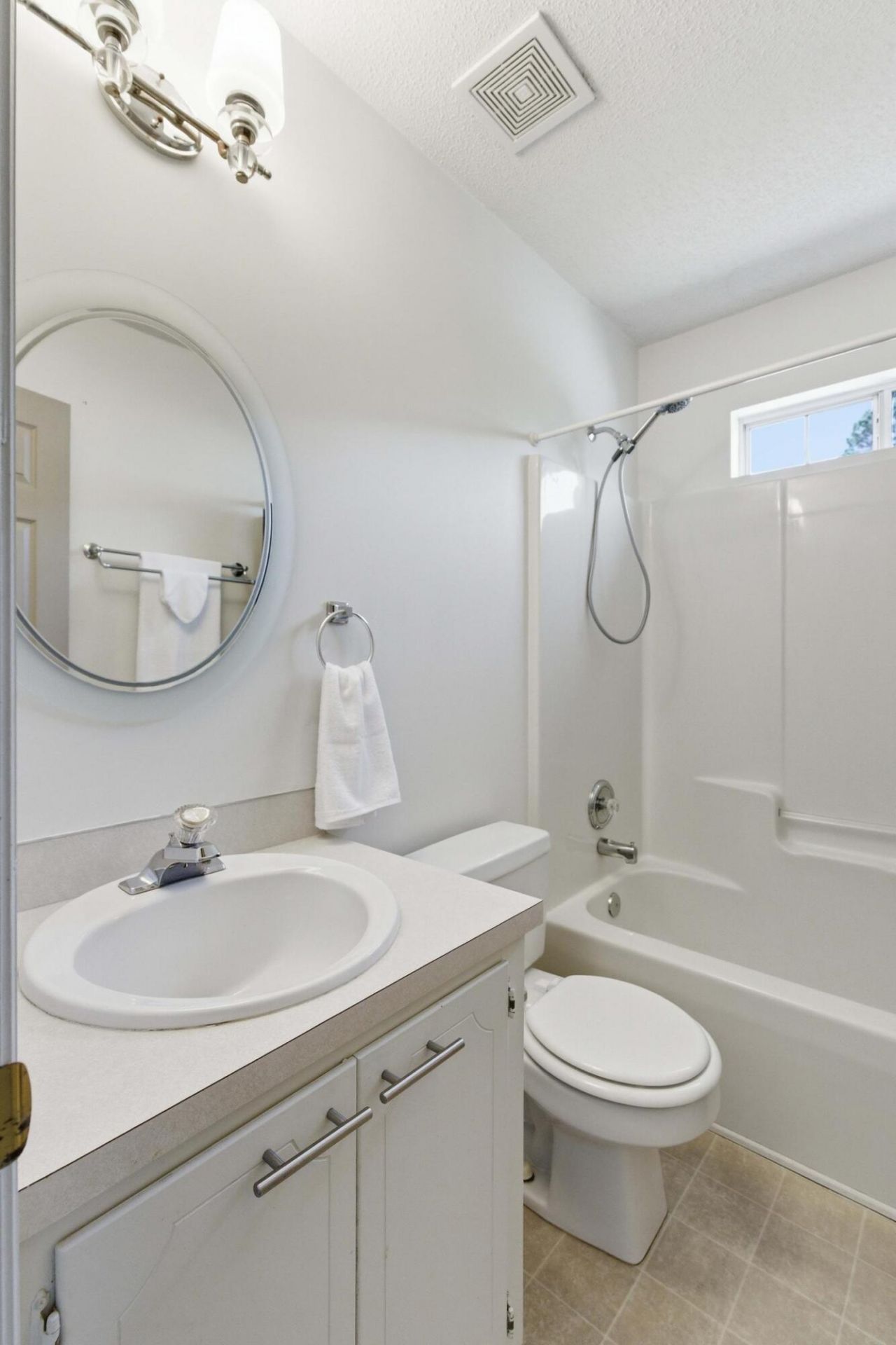 1110 Oceanview Road Photo 18