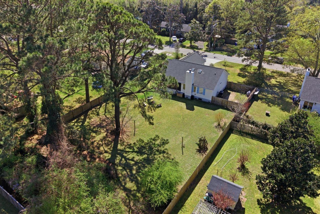 1110 Oceanview Road Photo 25