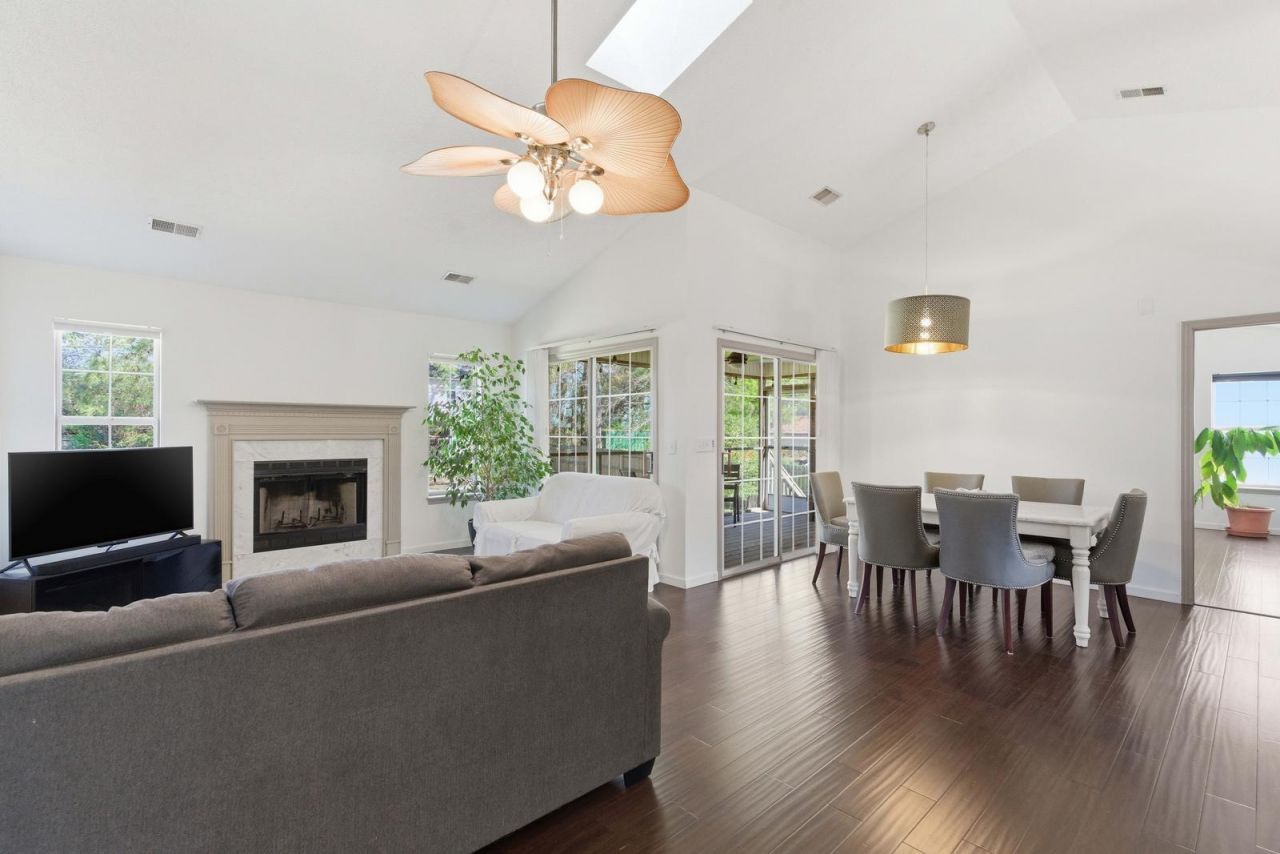 1110 Oceanview Road Photo 8