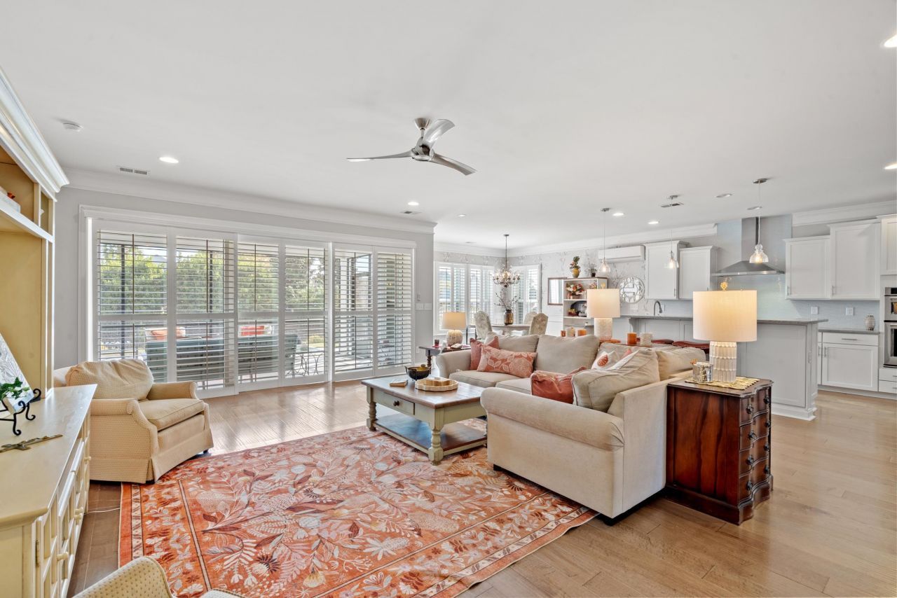 6155 Trieste St.  Photo 6