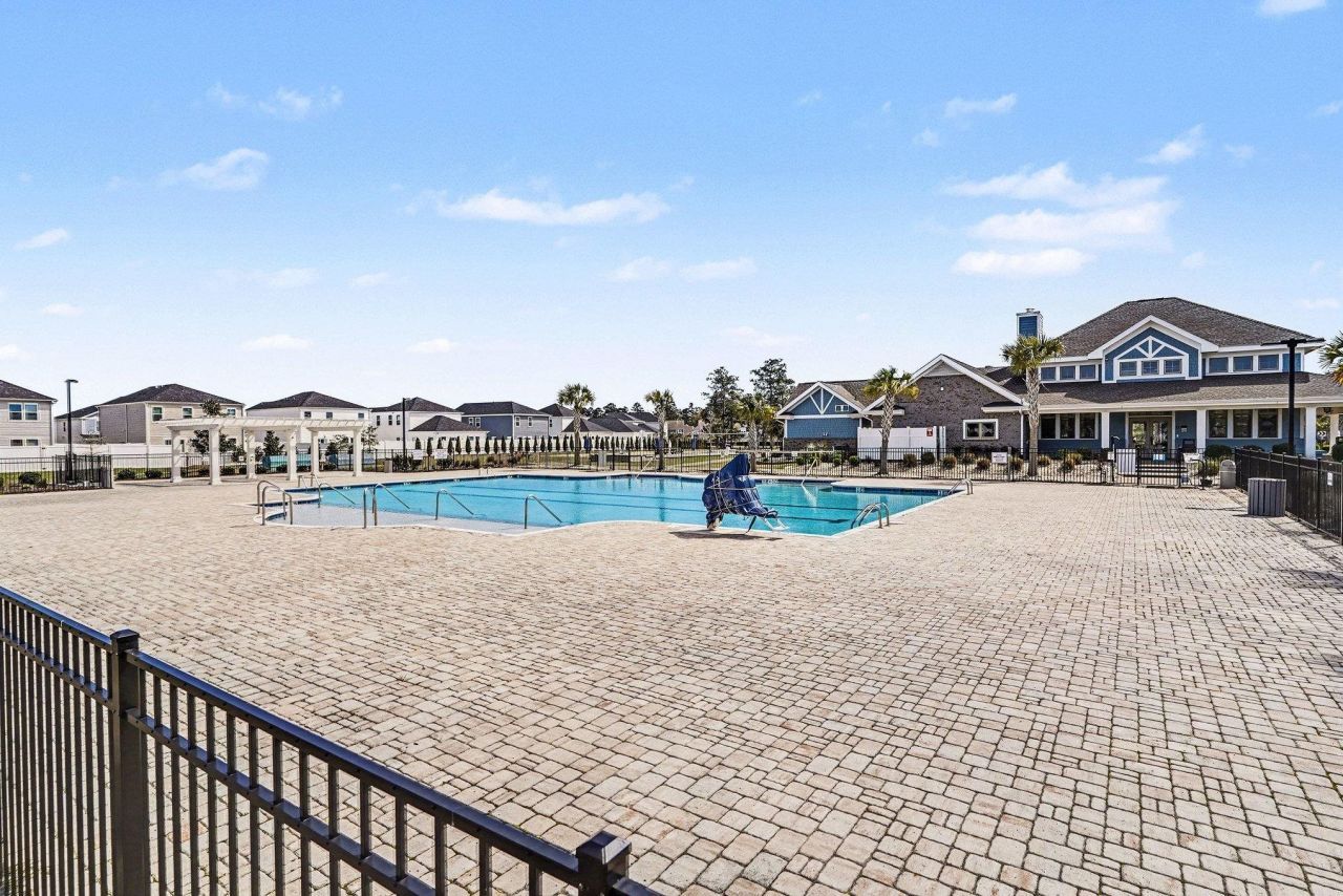 8002 Watercress St  Photo 36