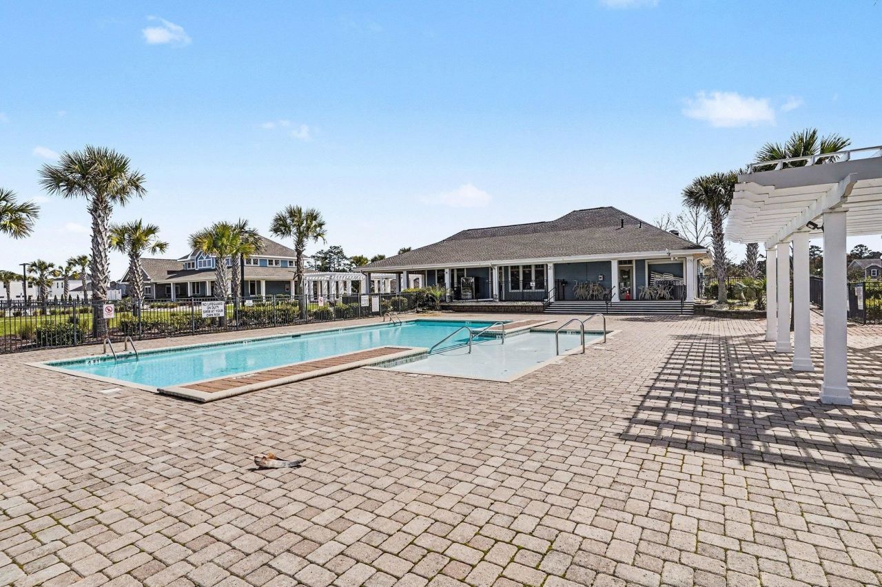 8002 Watercress St  Photo 37