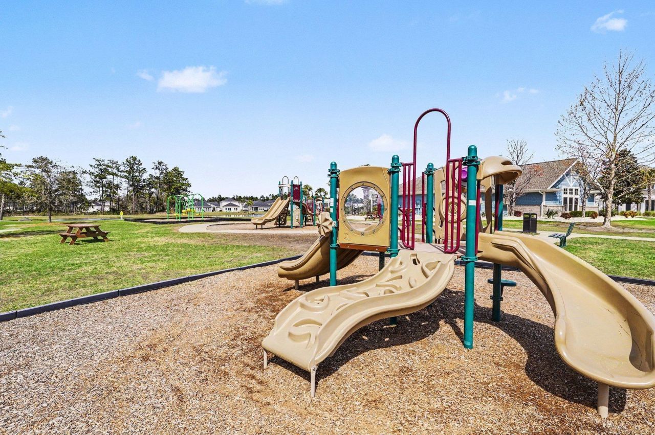 8002 Watercress St  Photo 39