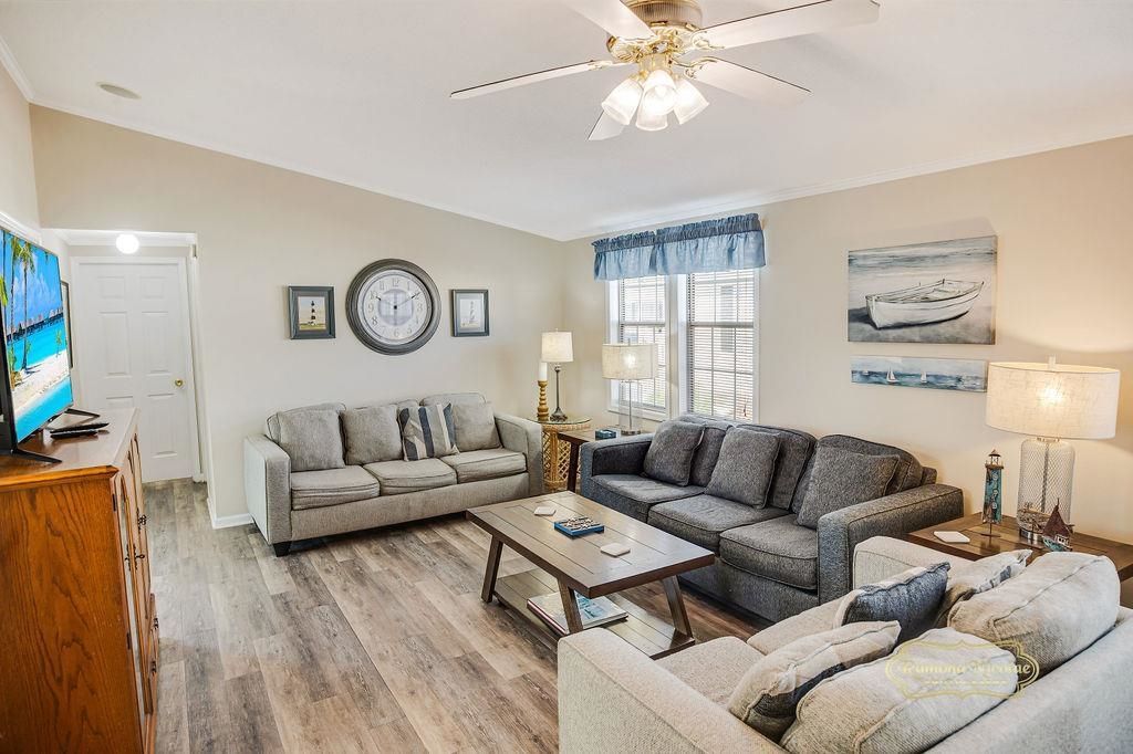1693 Mason Circle Photo 10