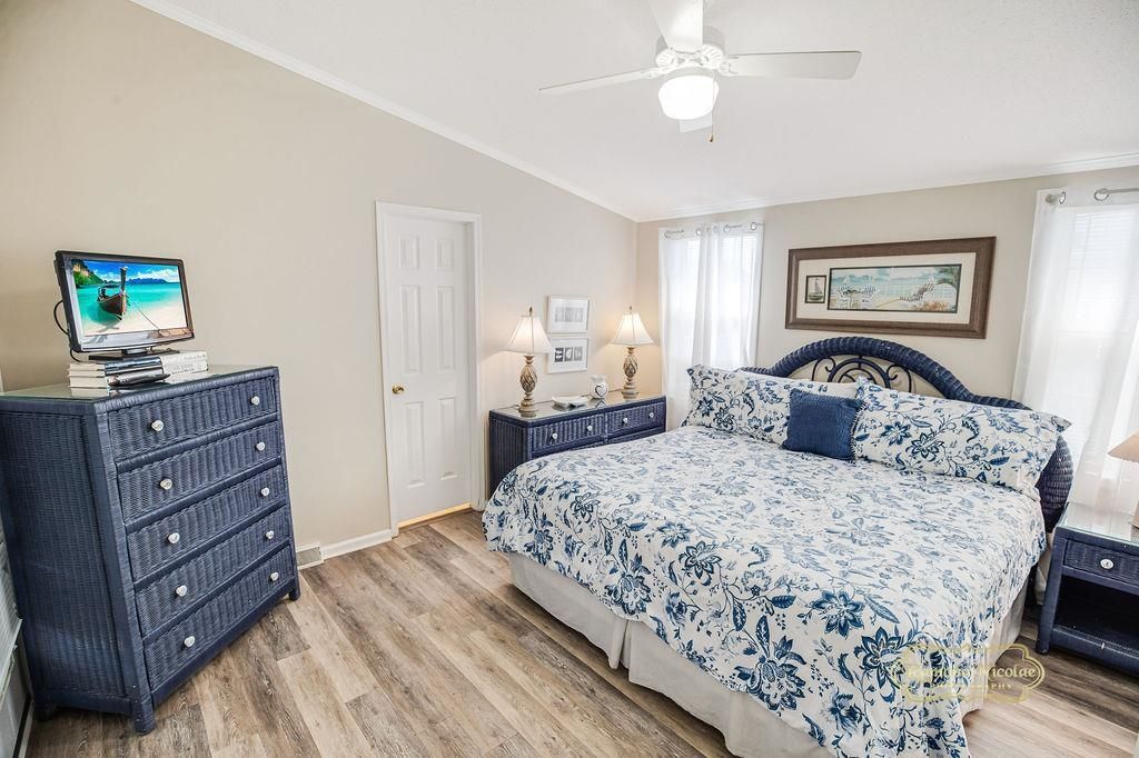 1693 Mason Circle Photo 31