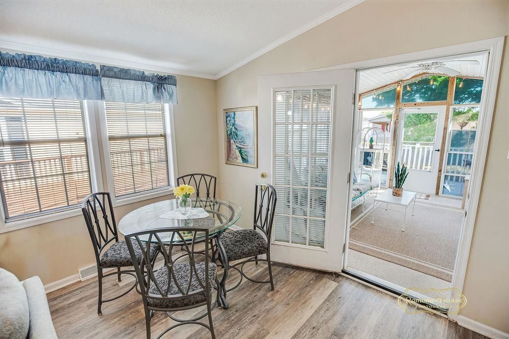 1693 Mason Circle Photo 36