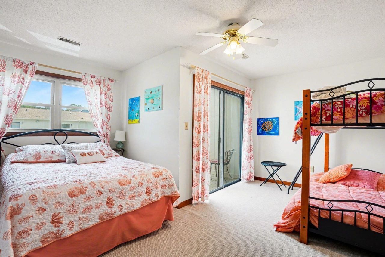 2607 Sand Dunes Dr. Photo 18