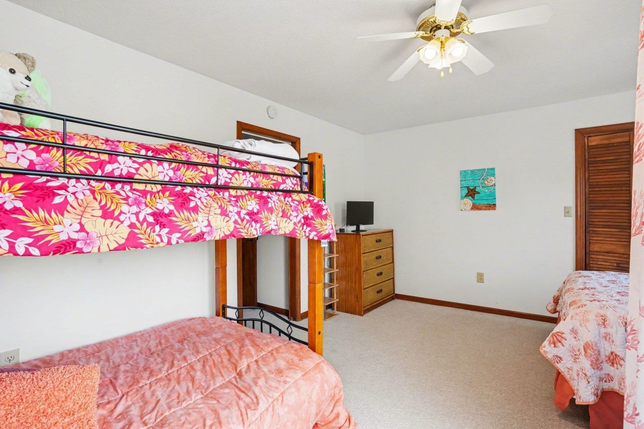 2607 Sand Dunes Dr. Photo 20